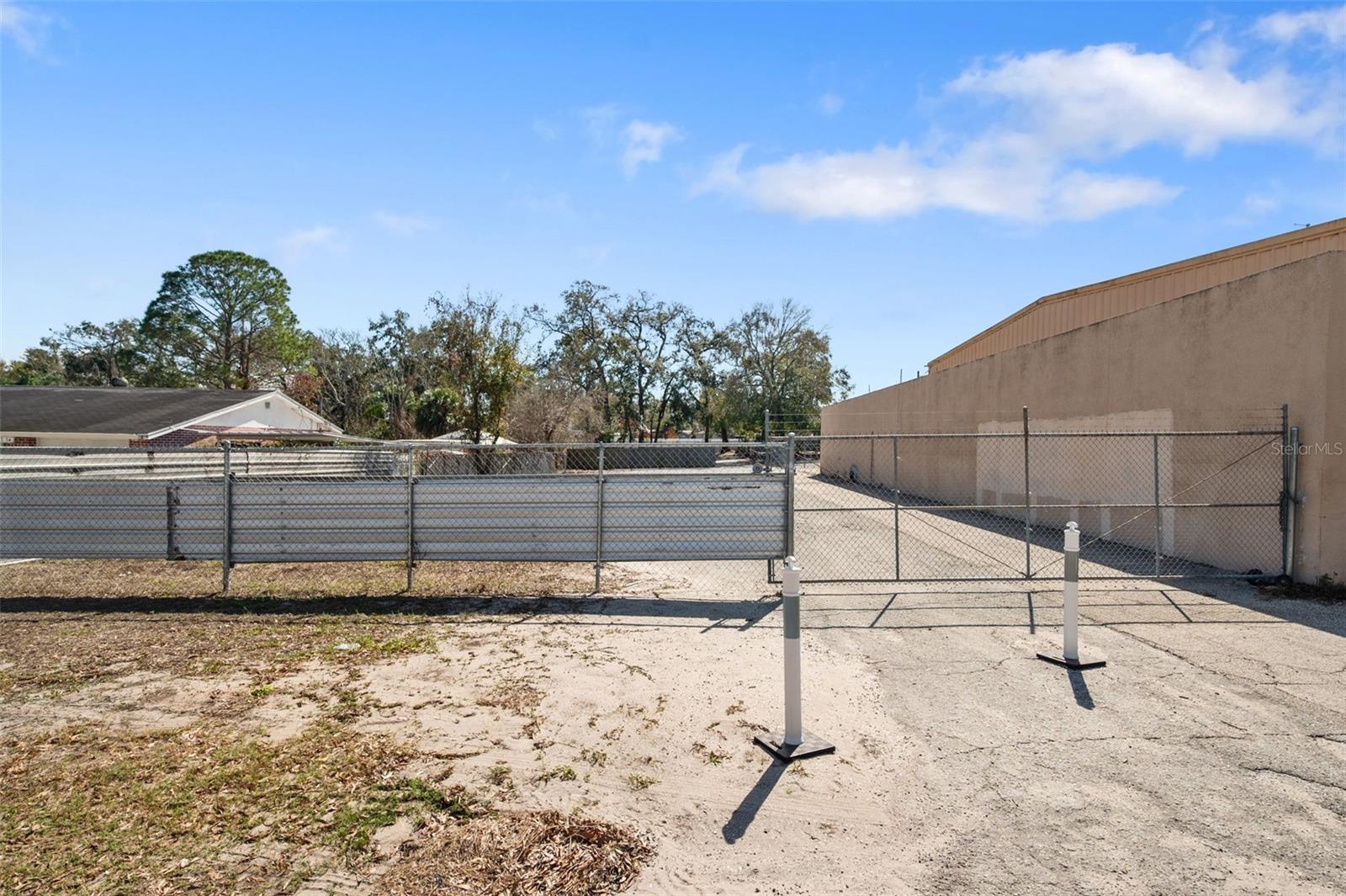 UNPLATTED - Commercial Lease