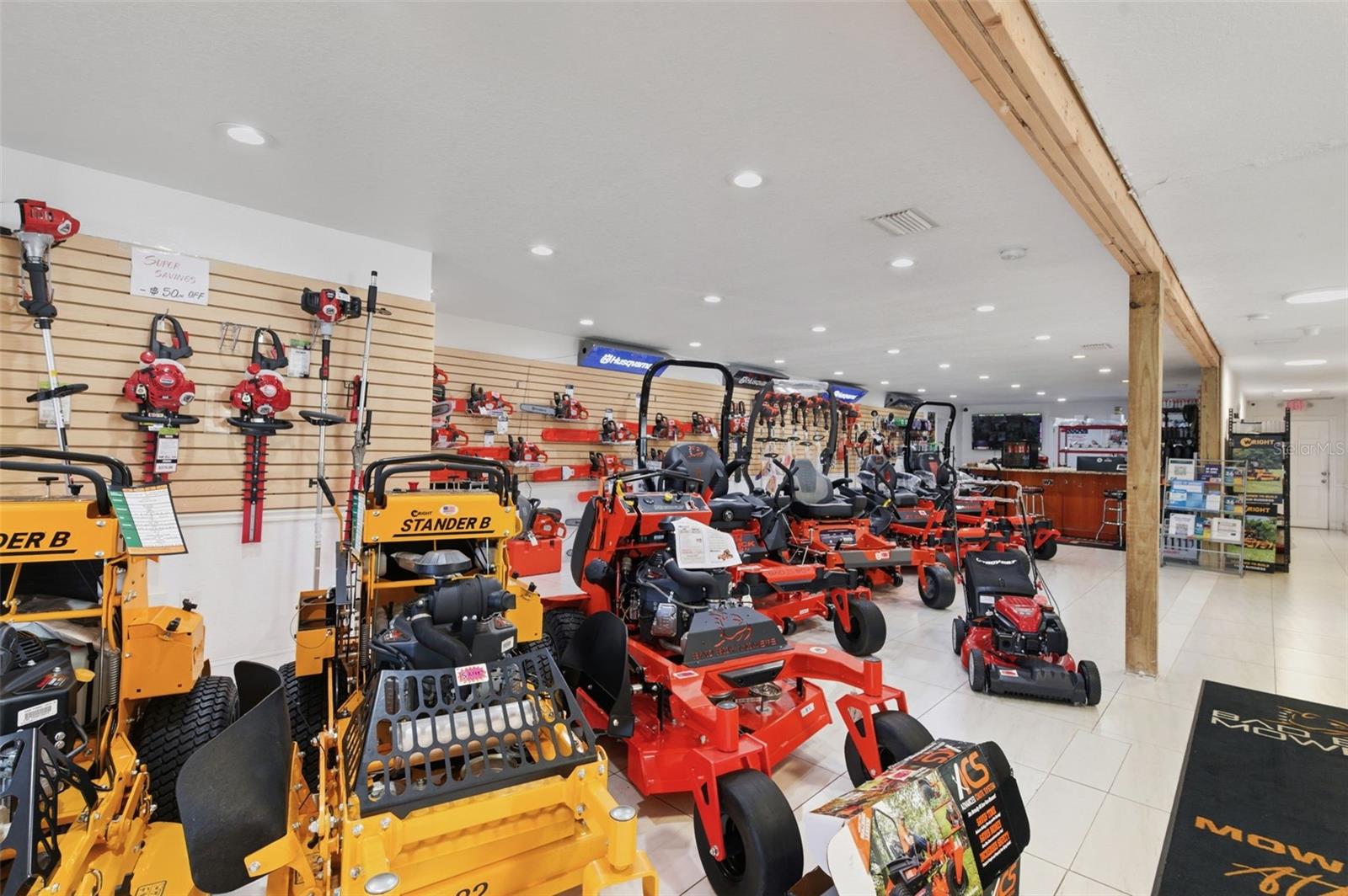 UNPLATTED - Commercial Lease