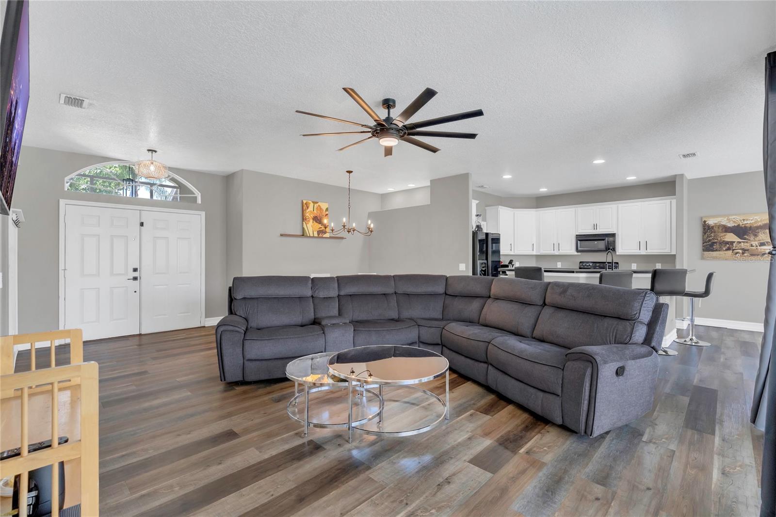 1900 JACQUES DRIVE