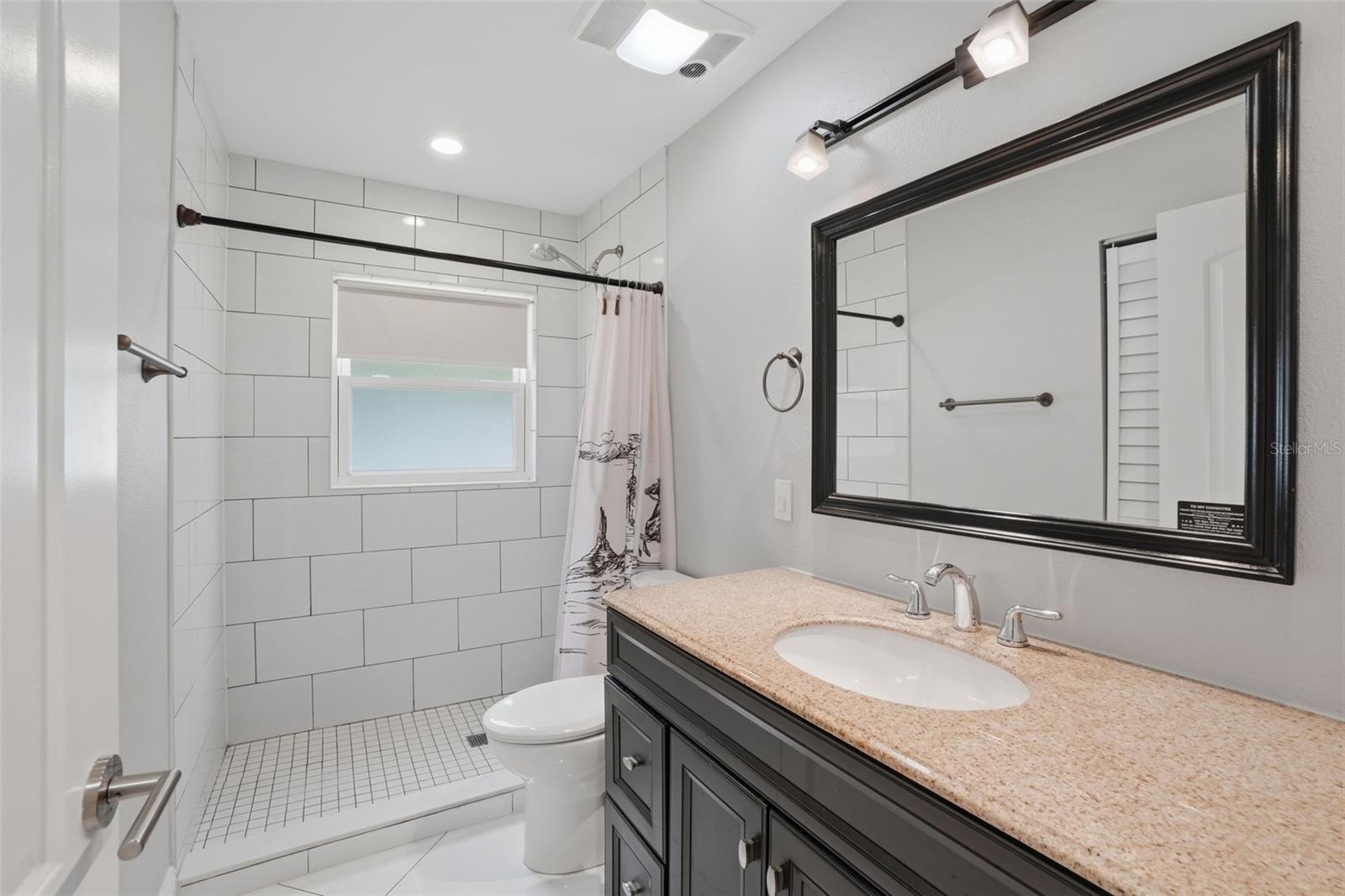 BAHAMA RANCHES - Residential