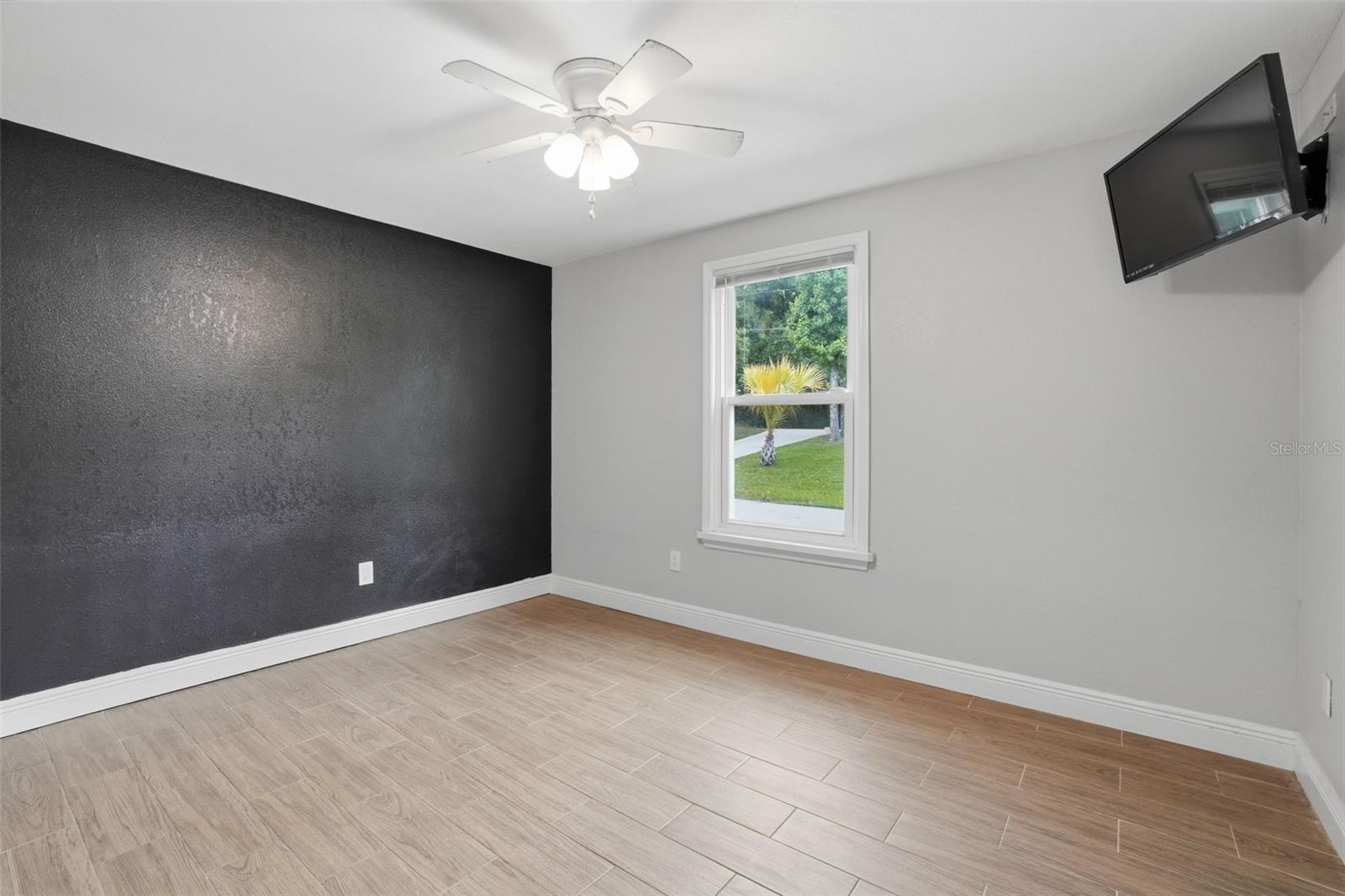 BAHAMA RANCHES - Residential