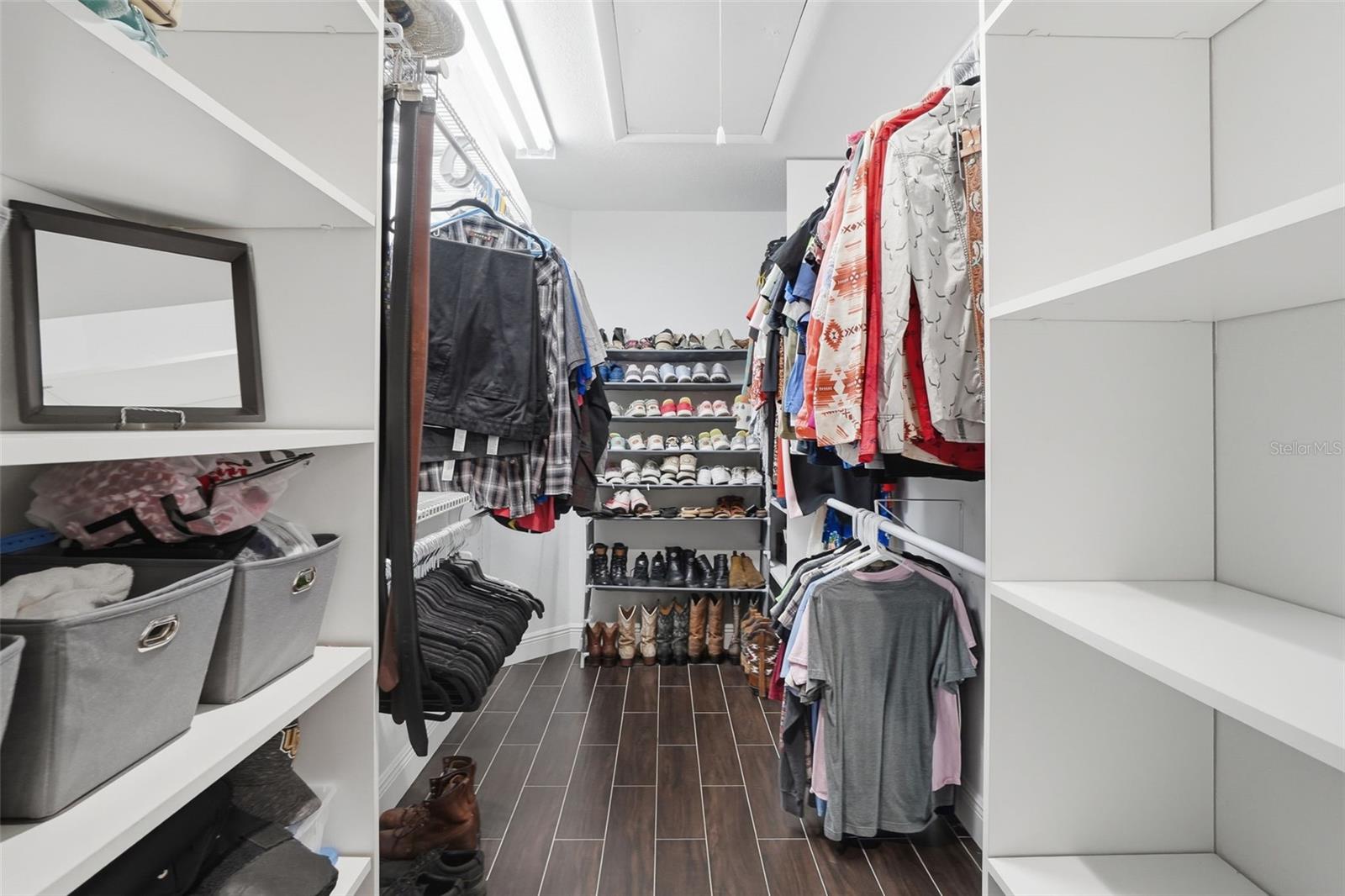 BAHAMA RANCHES - Residential