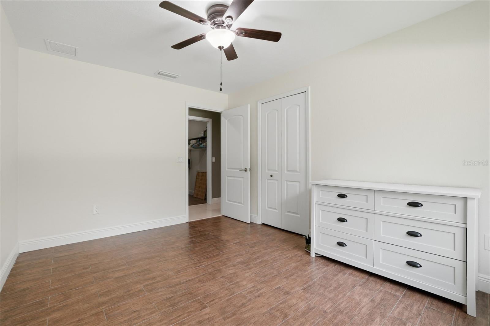 BAHAMA RANCHES - Residential