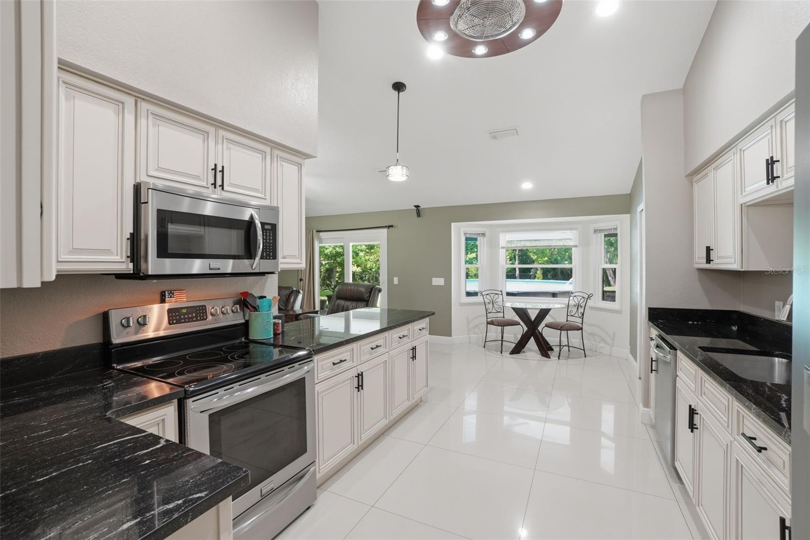 BAHAMA RANCHES - Residential