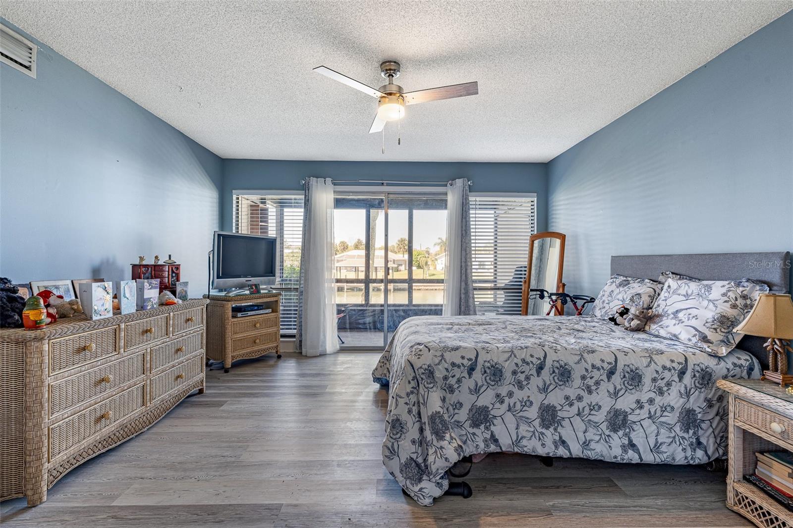 PALM CLUB CONDO - Residential