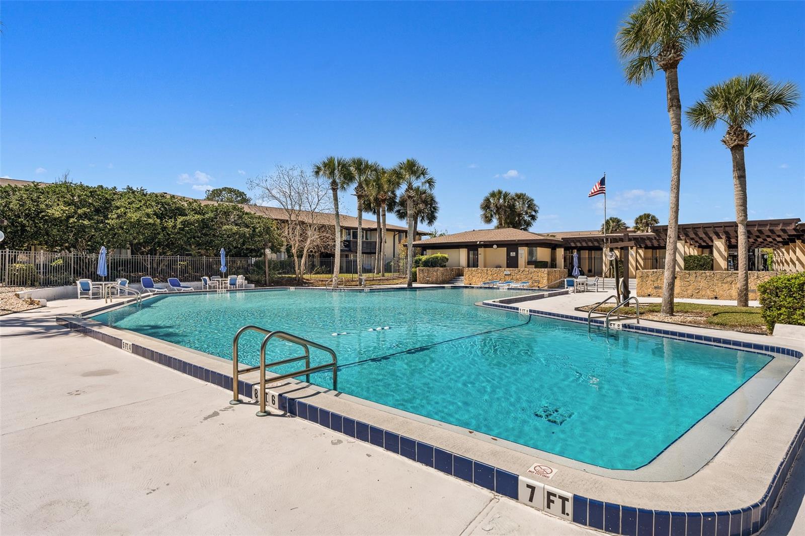 PALM CLUB CONDO - Residential