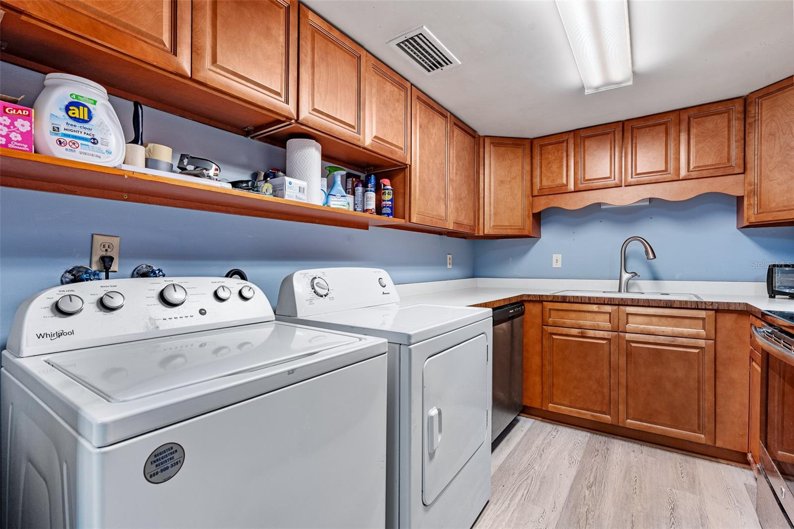 PALM CLUB CONDO - Residential