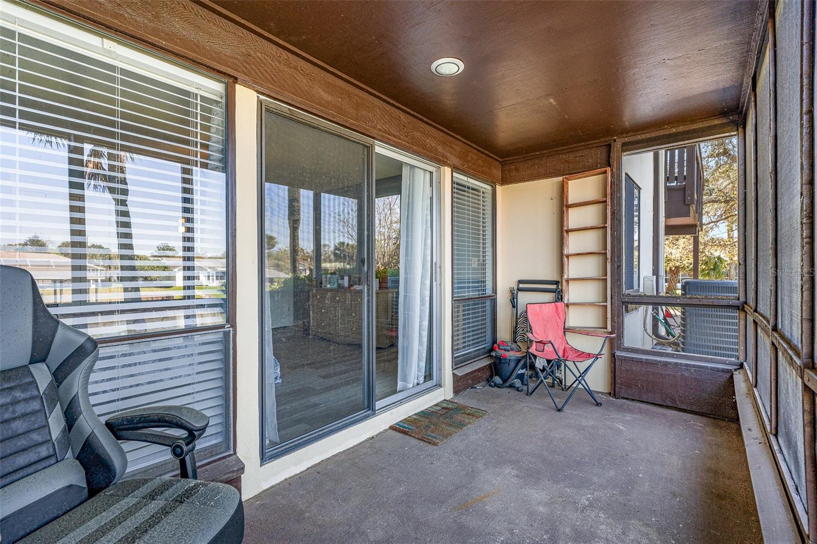 PALM CLUB CONDO - Residential