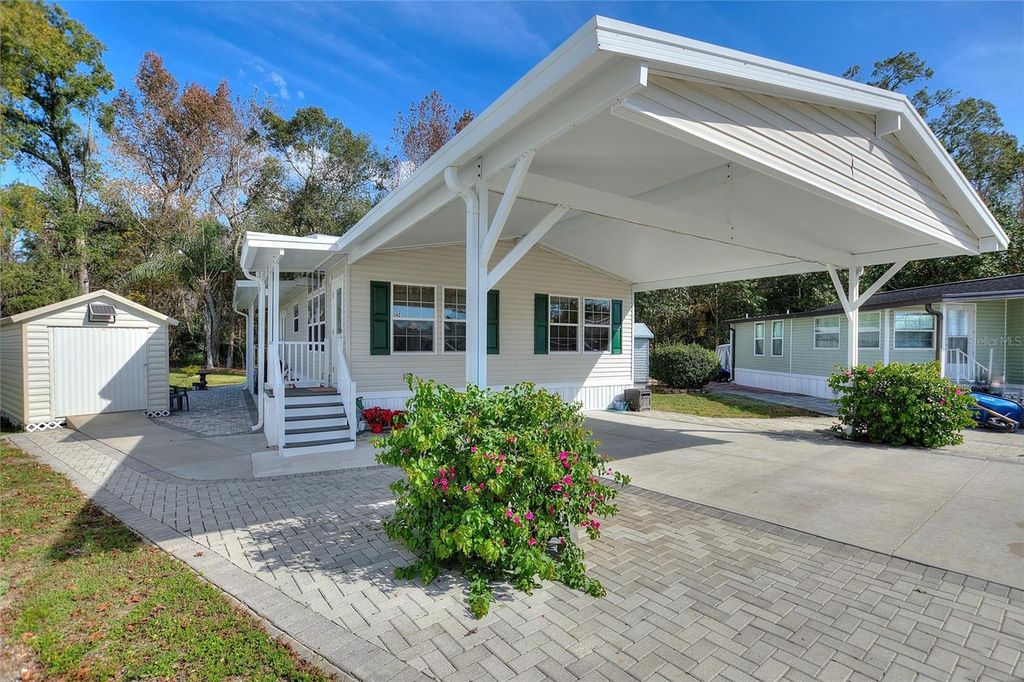 Photo of 142 Citrus Ridge Drive, Davenport, FL 33837 (MLS # O6372278)