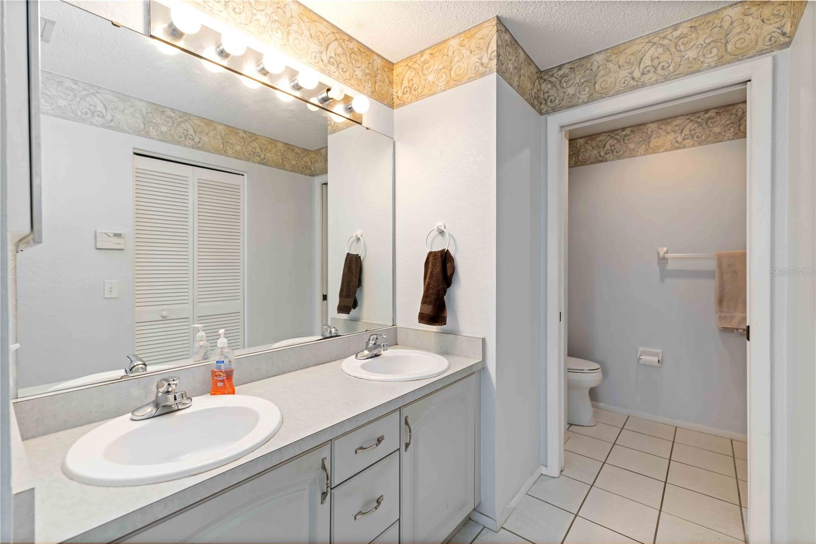 CASA DEL SOL SEC VI - Residential