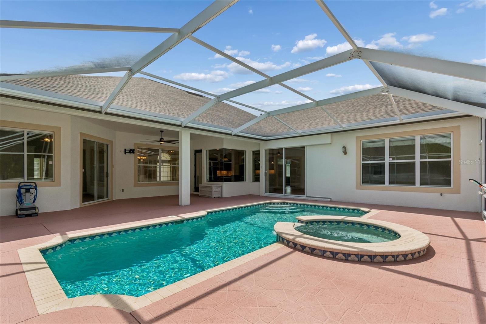 SEVEN OAKS PARCELS S-13A & S-13B - Residential