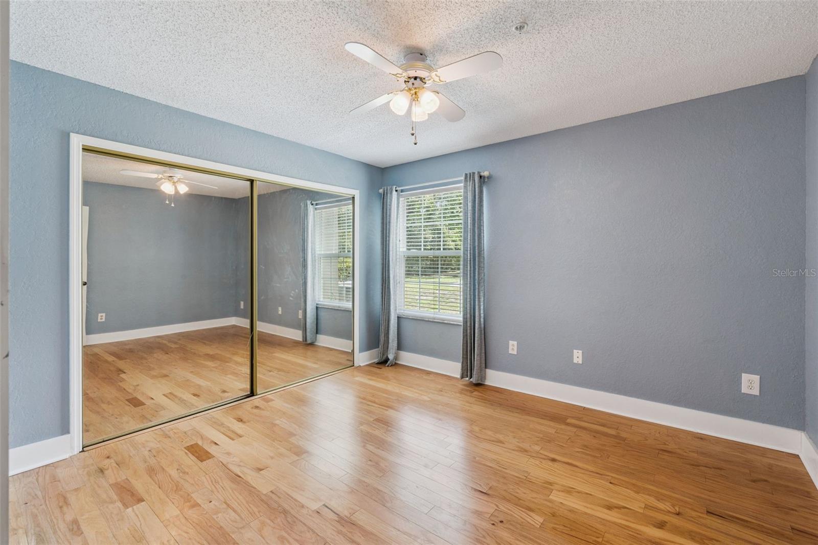 HUNTERS CHASE CONDO PH 1 - Residential