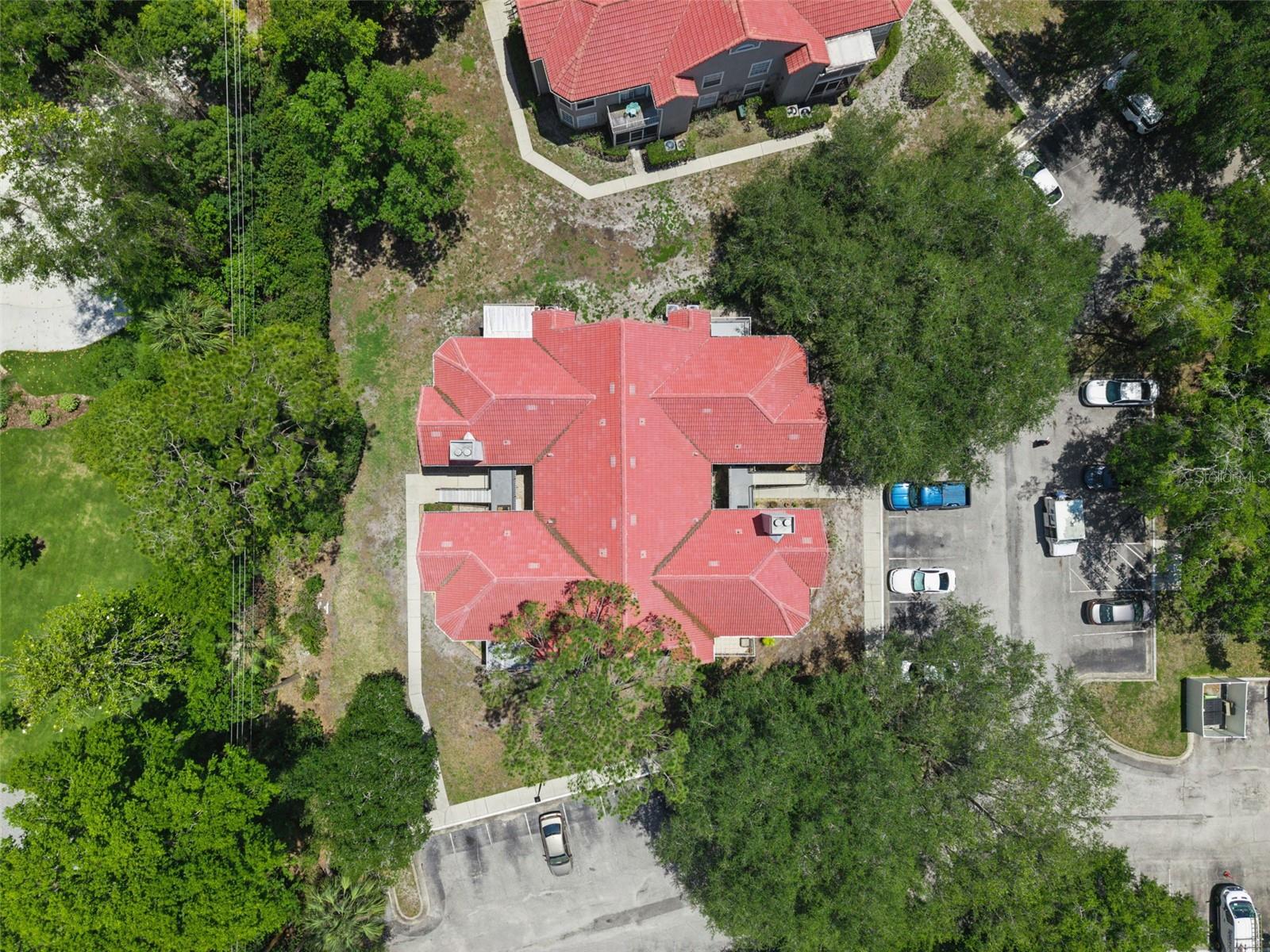 HUNTERS CHASE CONDO PH 1 - Residential