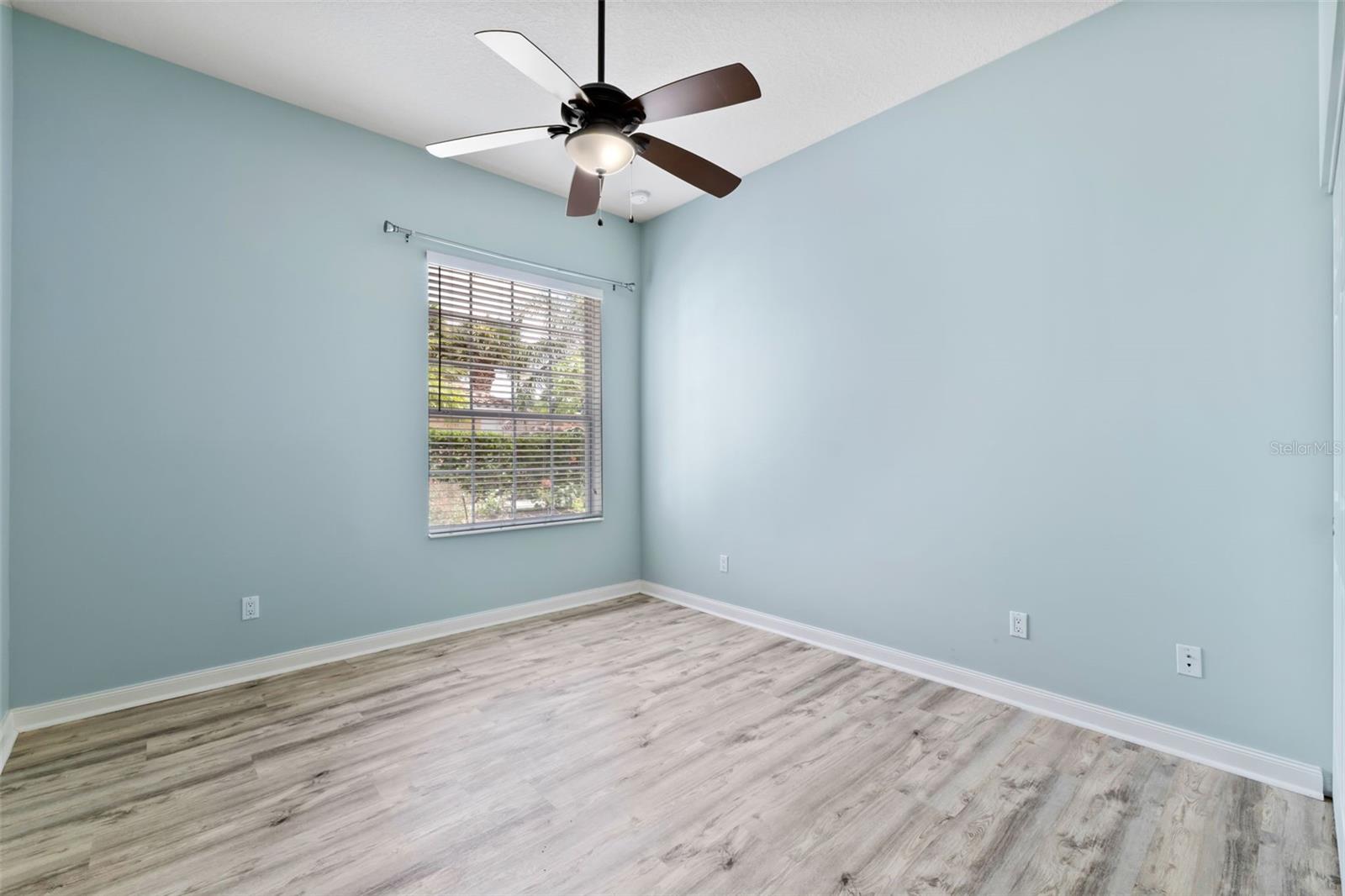 VILLAGEWALK - Residential Lease