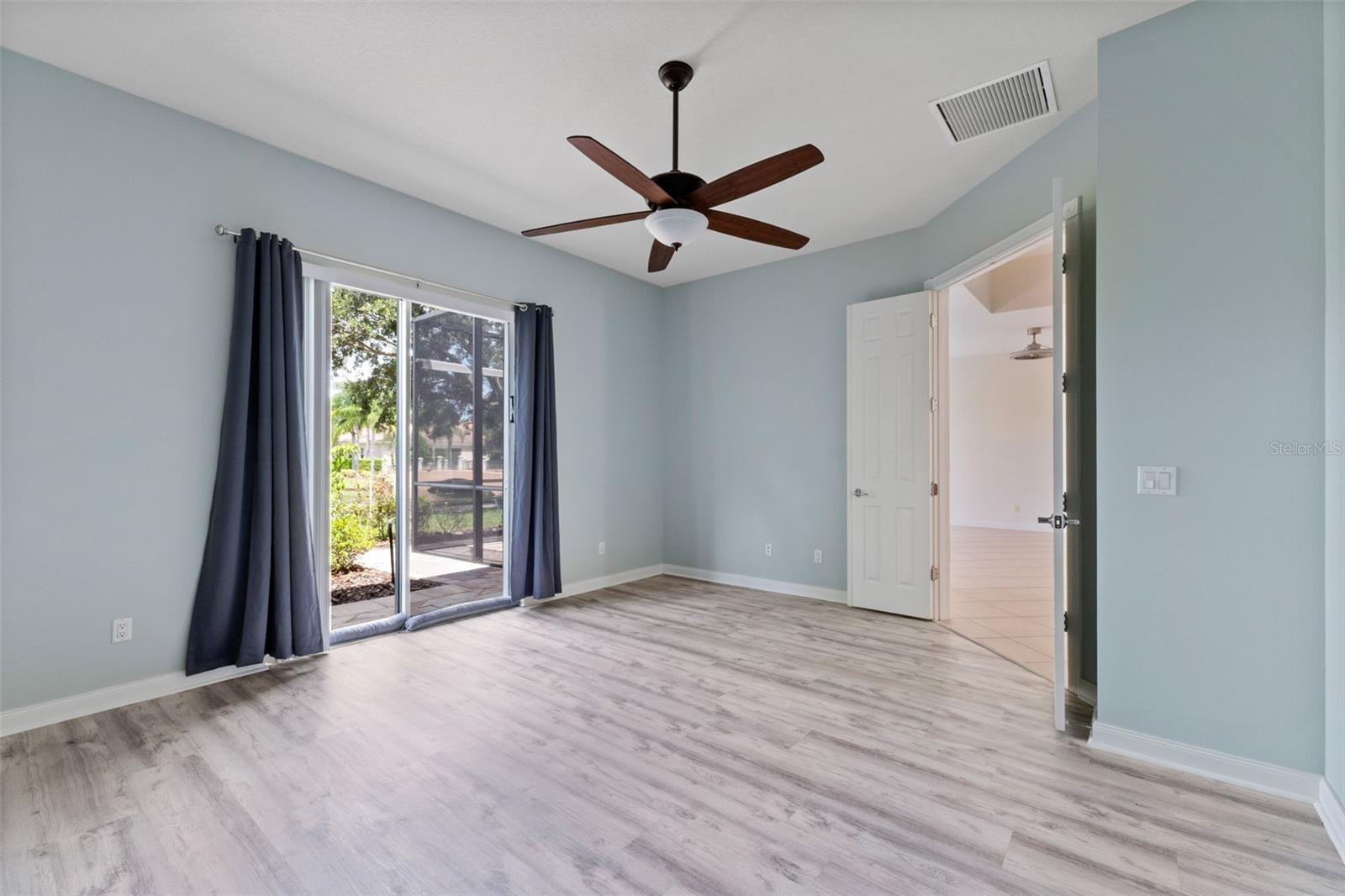 VILLAGEWALK - Residential Lease