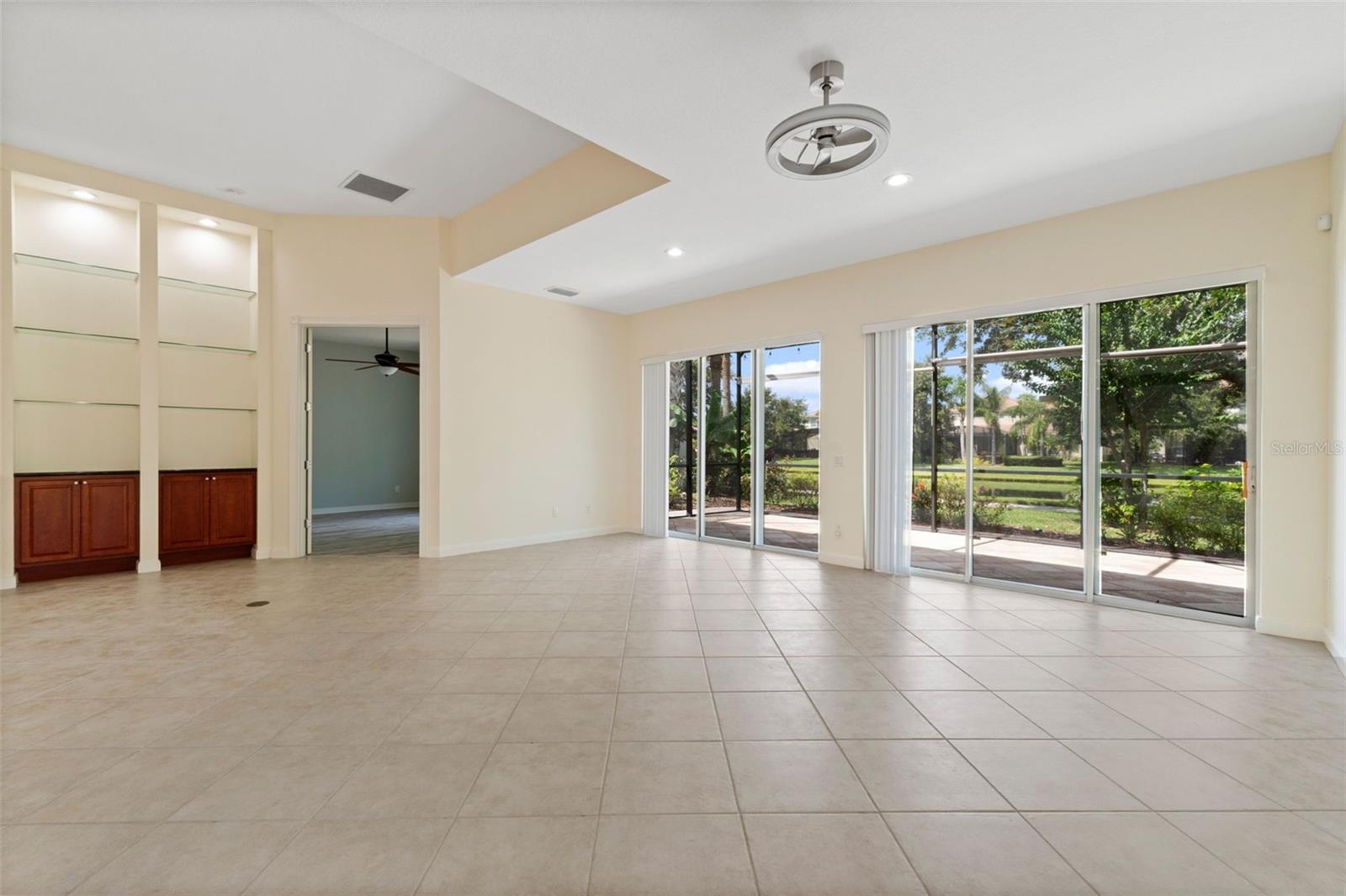 VILLAGEWALK - Residential Lease