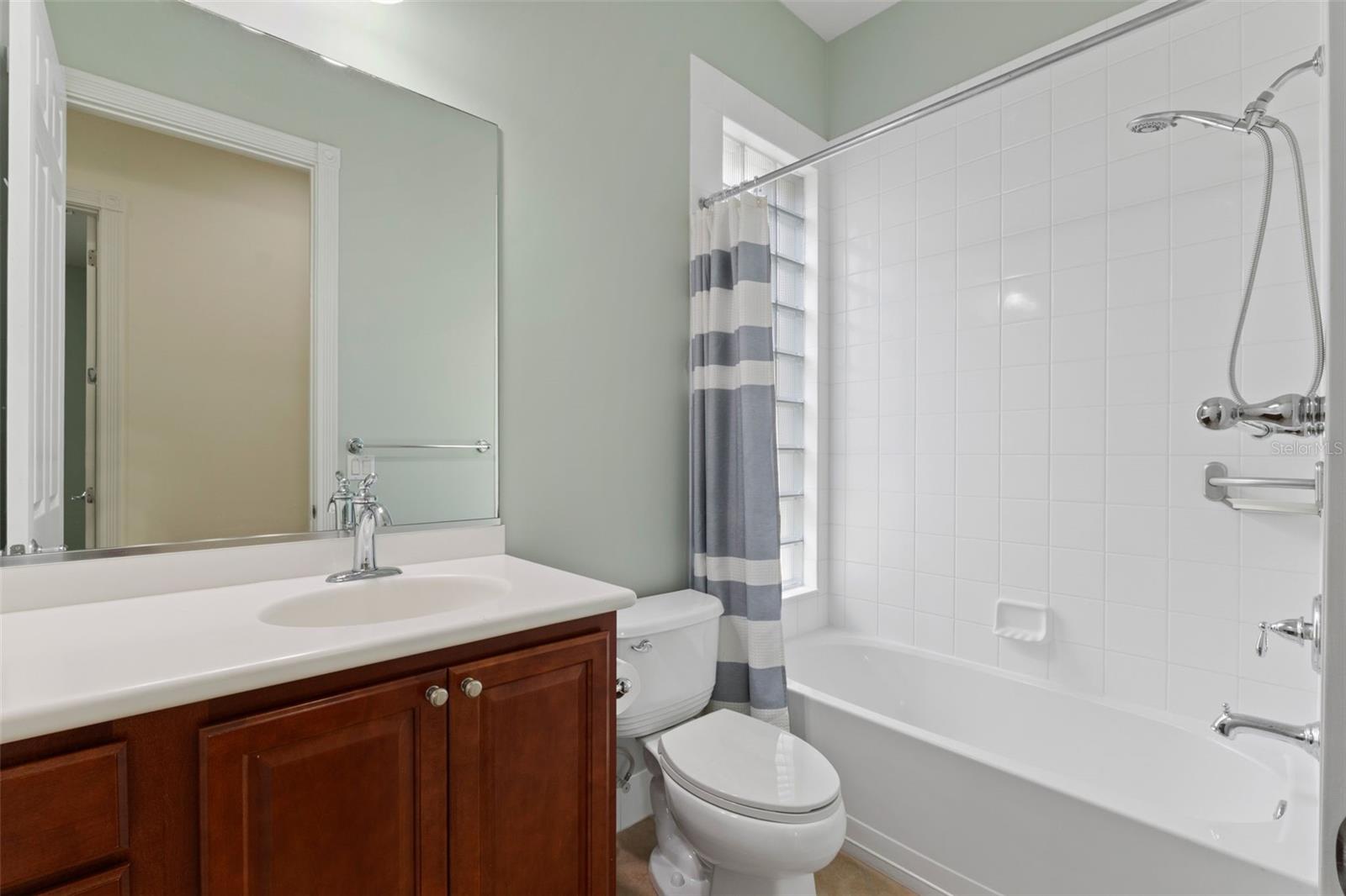 VILLAGEWALK - Residential Lease