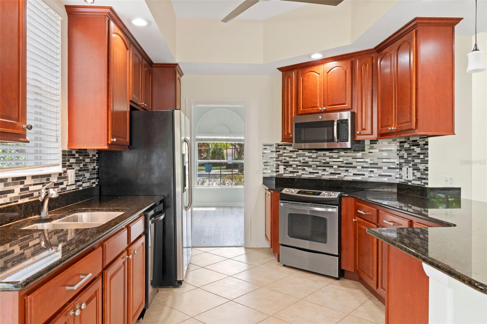 VILLAGEWALK - Residential Lease