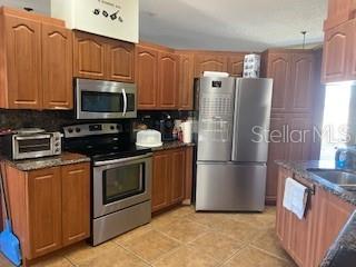 SPRING HILL - Residential