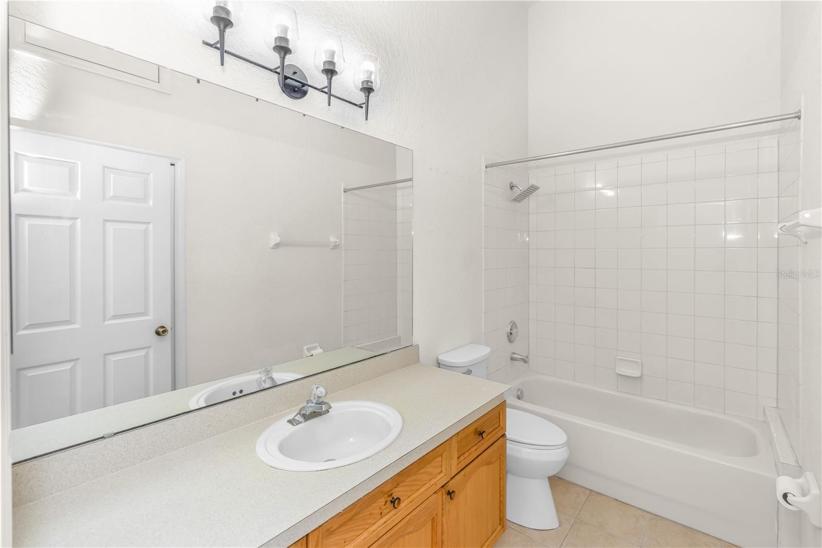 WINDSOR POINT - Residential