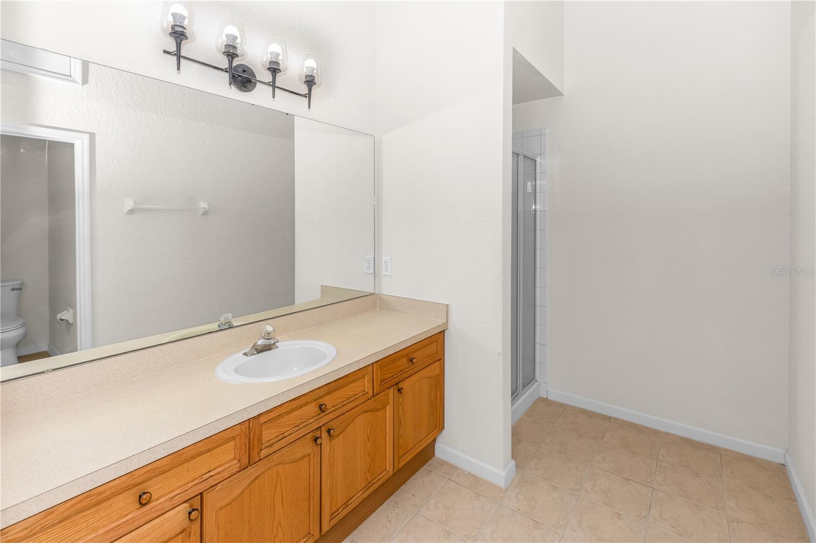 WINDSOR POINT - Residential