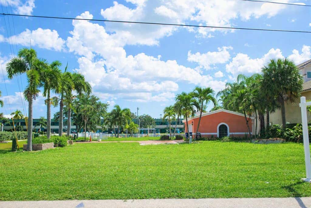 Photo of 11855 1st Street E, Treasure Island, FL 33706 (MLS # TB8539504)