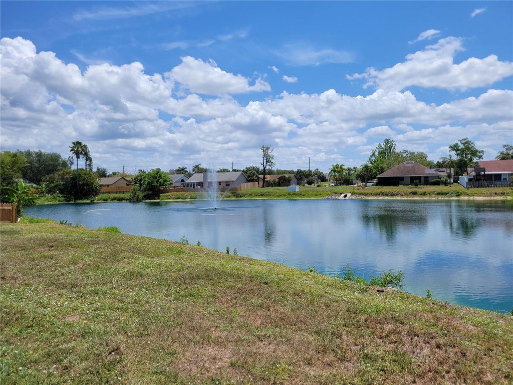 Photo of 3538 65th Avenue Circle E, Sarasota, FL 34243 (MLS # TB8391530)