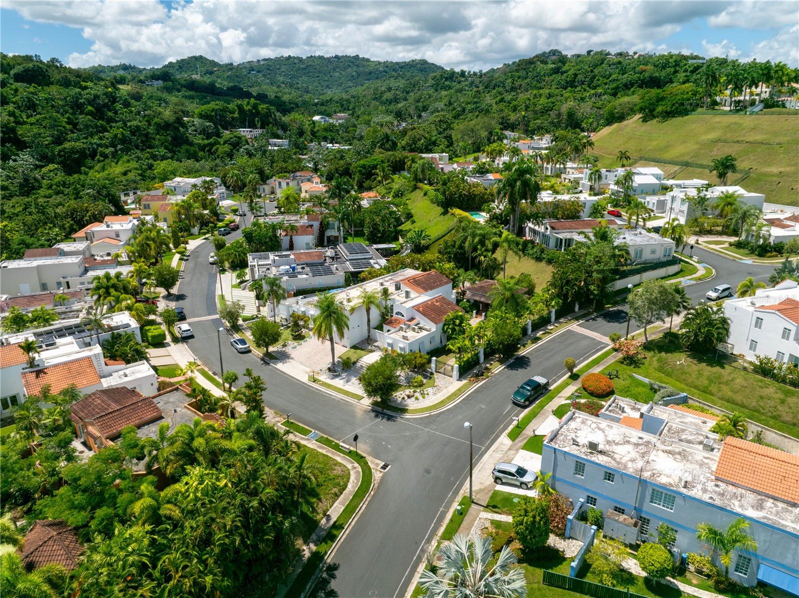 MONTEHIEDRA - Residential