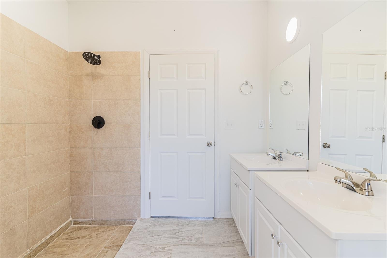 HIGHLANDS PARK ESTATE - Residential