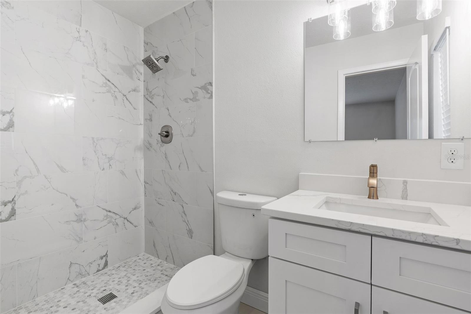 PRESIDENTIAL MANOR UNIT 2B - Residential