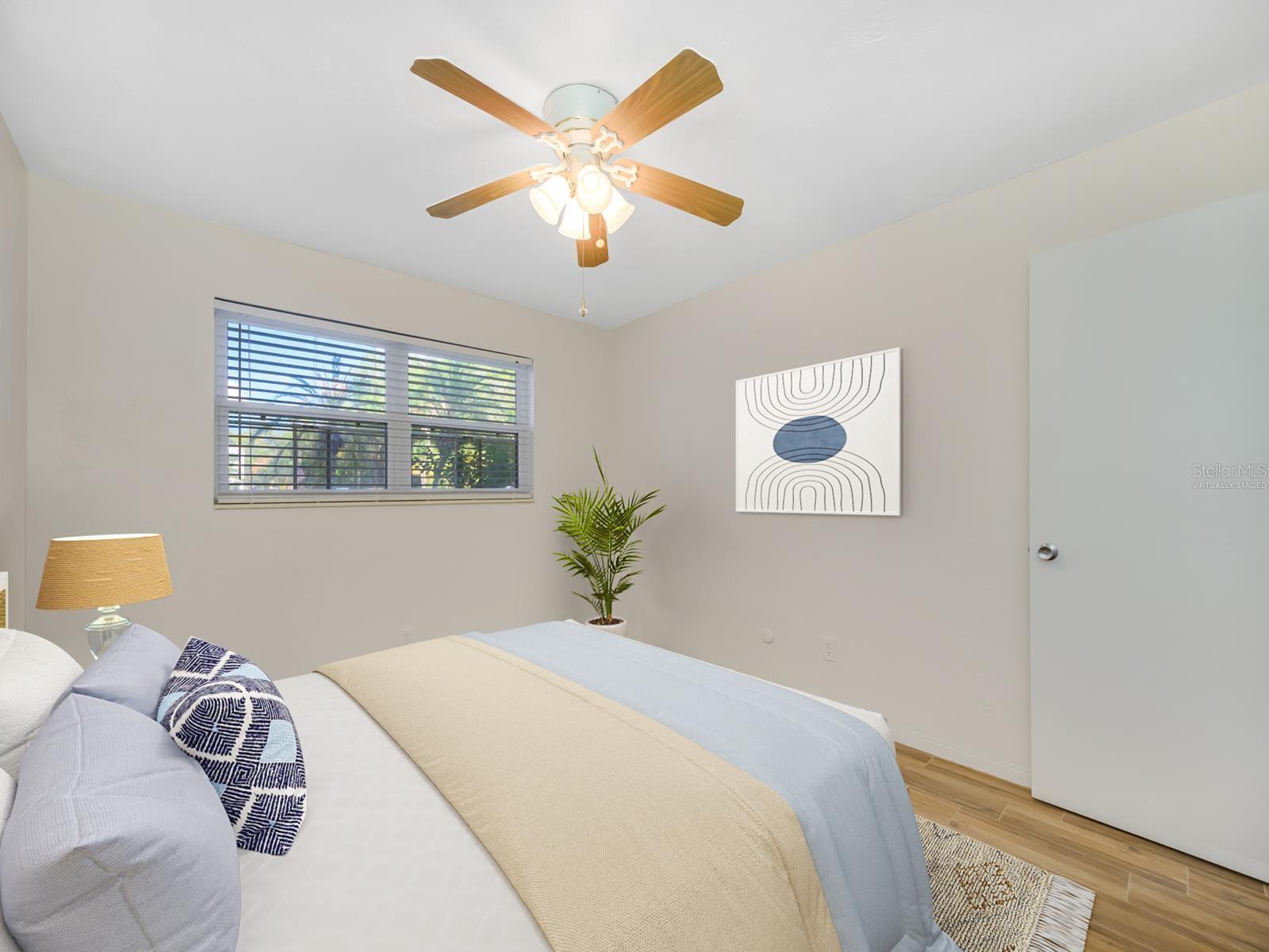 ON TOP OF THE WORLD - Residential