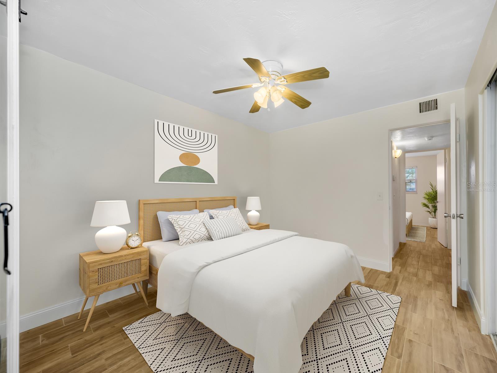 ON TOP OF THE WORLD - Residential