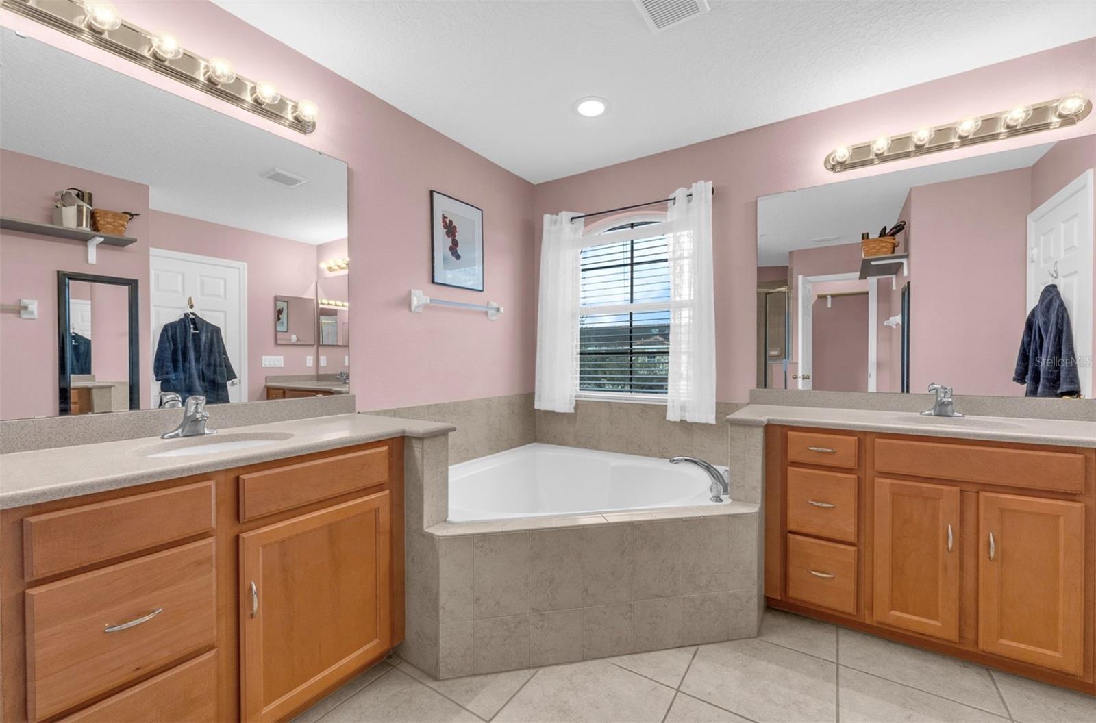 VILLAGES/WESMERE N - Residential