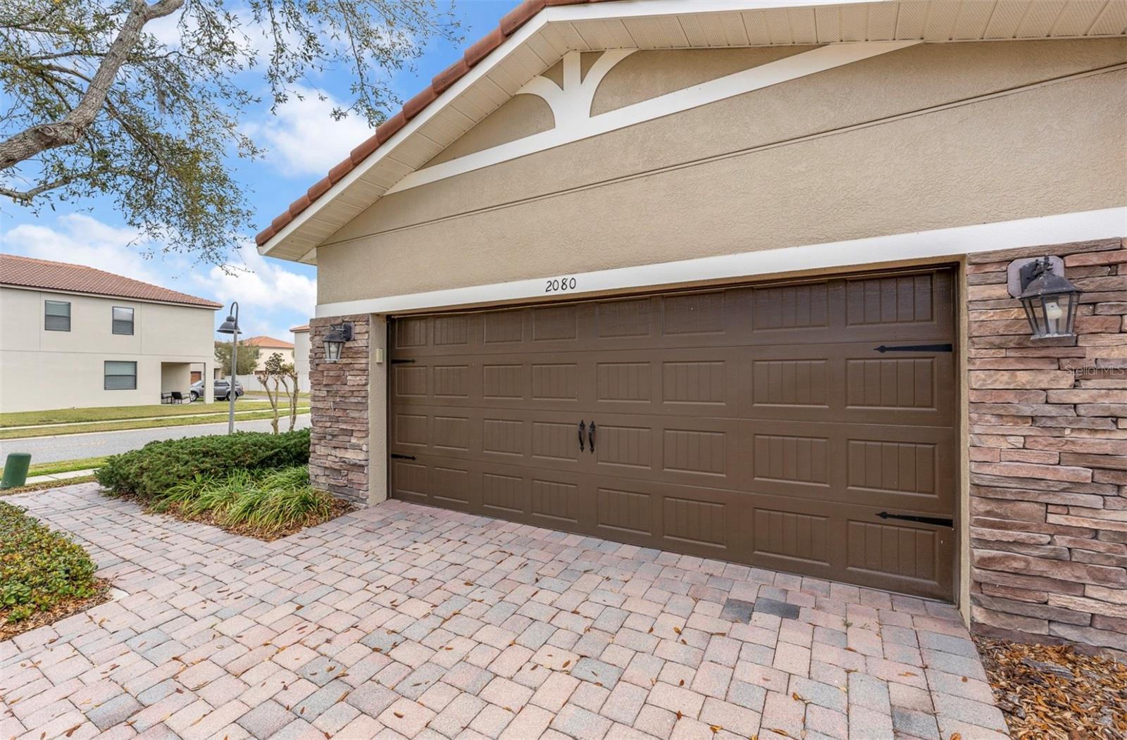 2080 BENT GRASS AVENUE