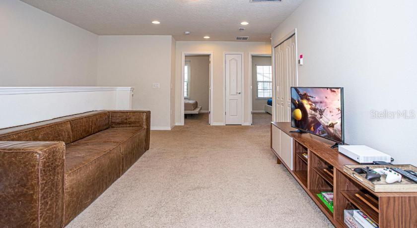 WINDSOR AT WESTSIDE PH 2B - Residential