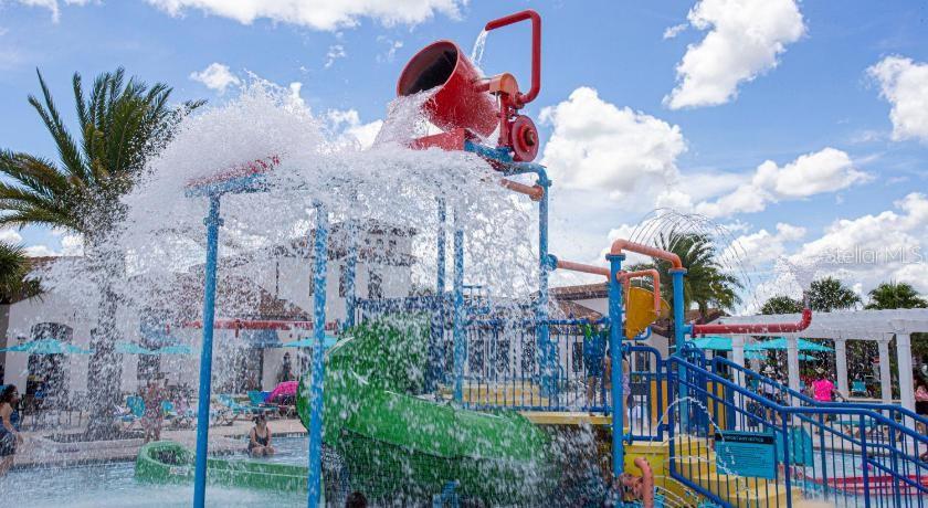 WINDSOR AT WESTSIDE PH 2B - Residential