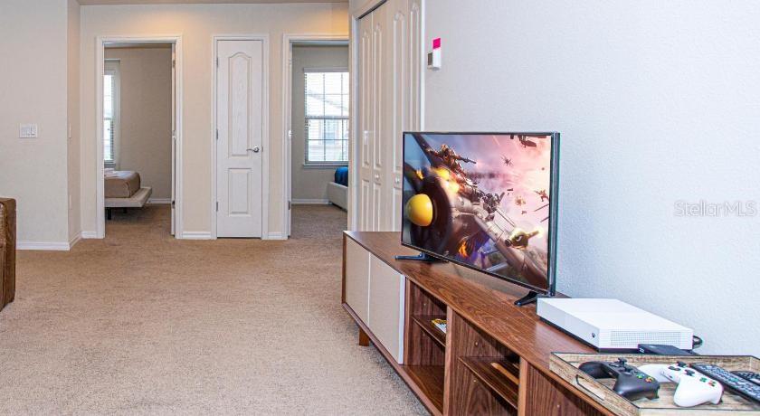 WINDSOR AT WESTSIDE PH 2B - Residential