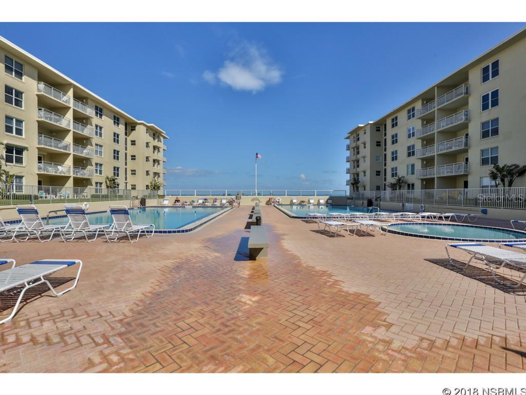 Sea Coast Gardens Iii - Residential