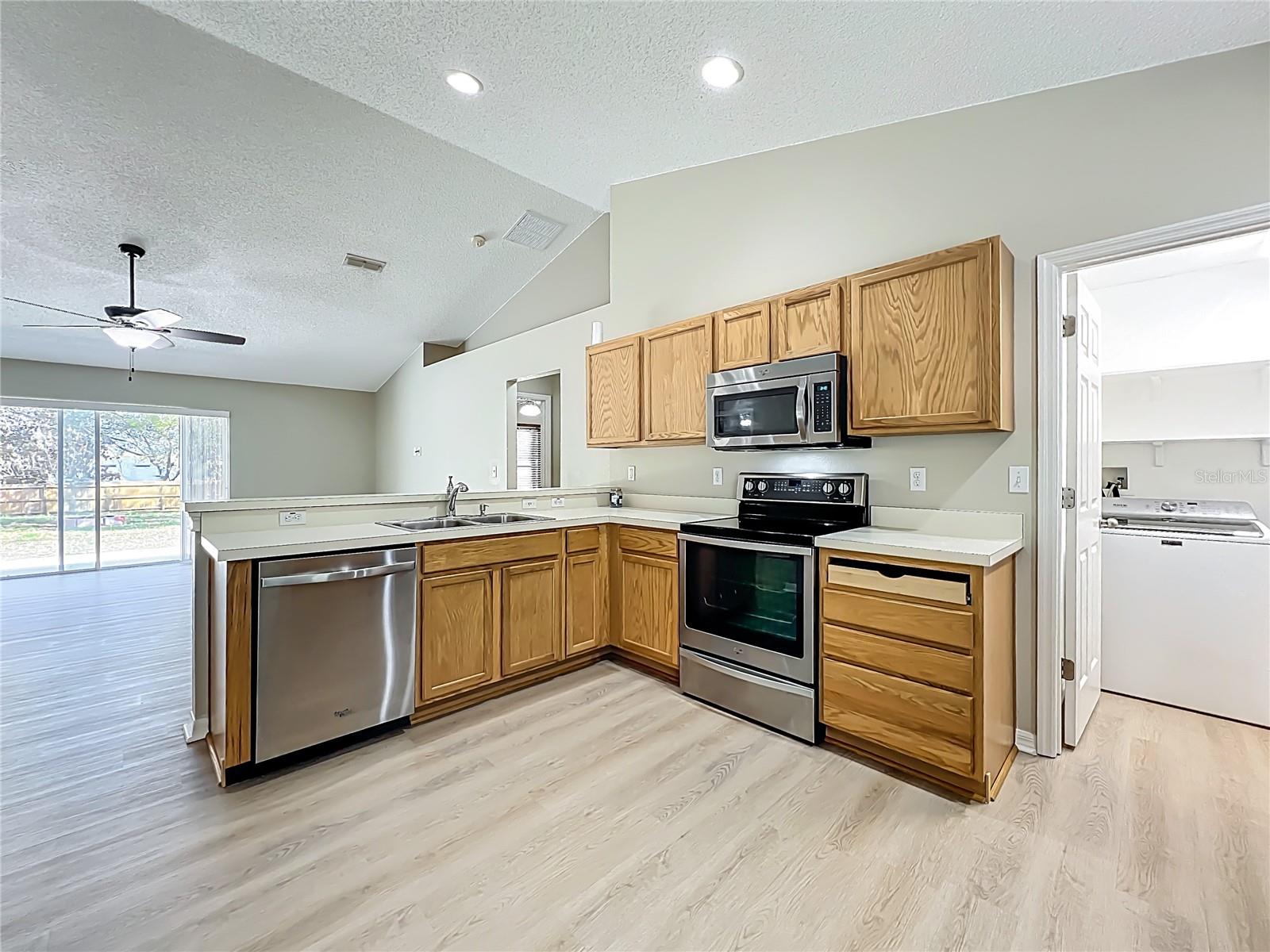 OAK VALLEY PHASE III - Residential