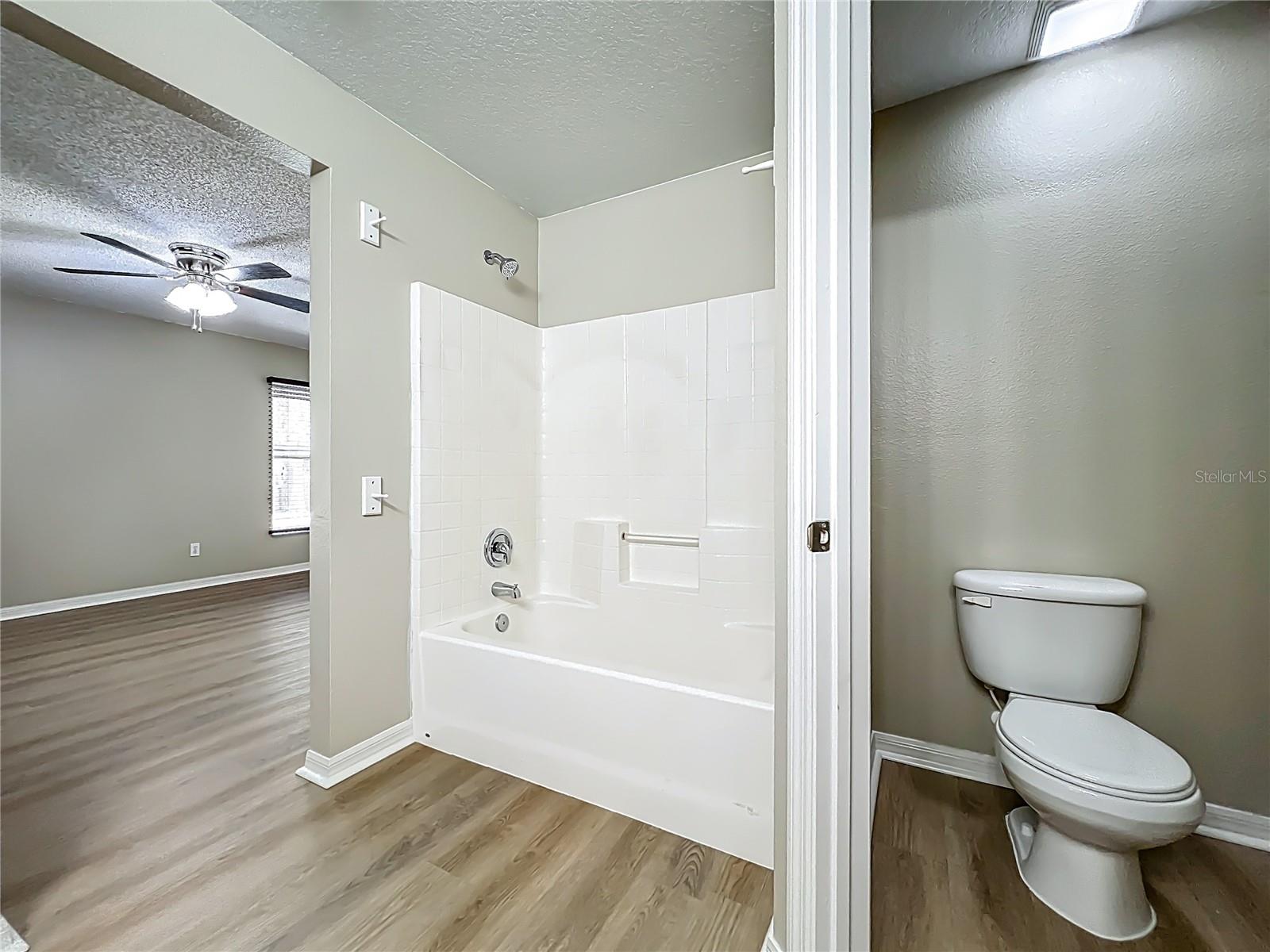 OAK VALLEY PHASE III - Residential