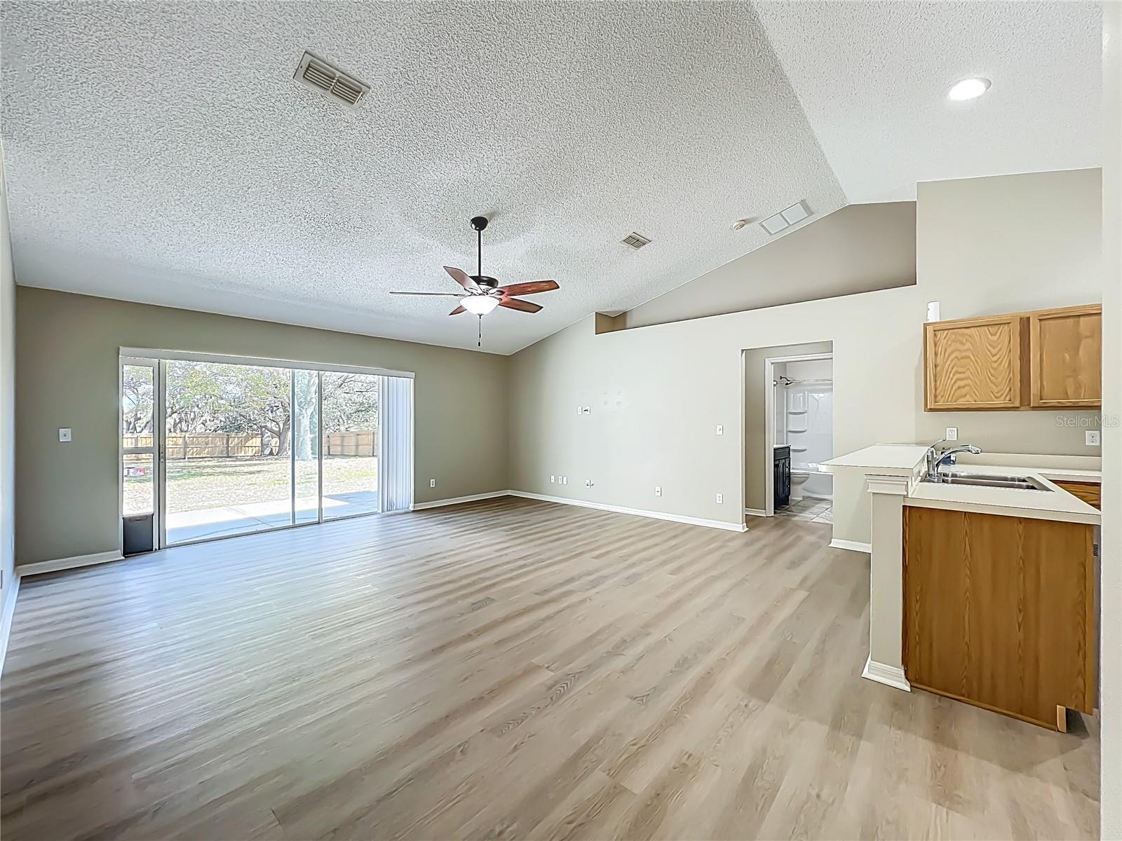 OAK VALLEY PHASE III - Residential