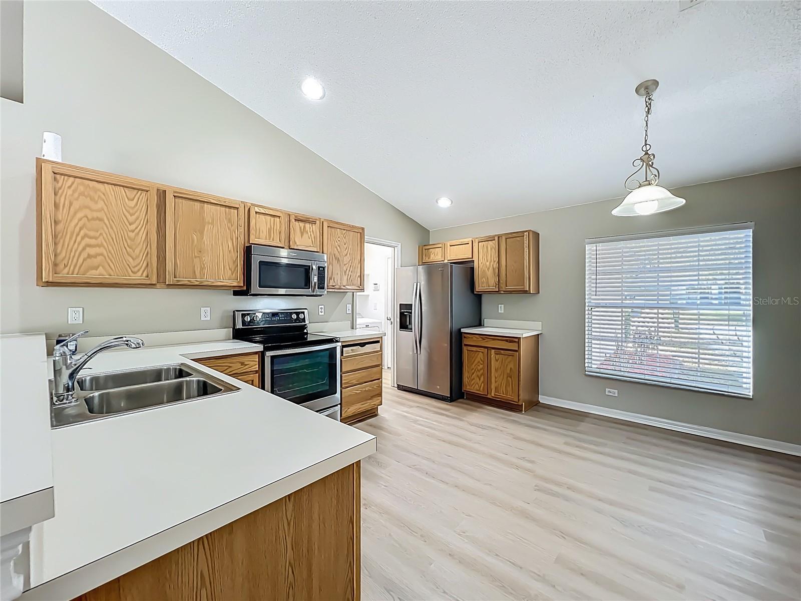 OAK VALLEY PHASE III - Residential