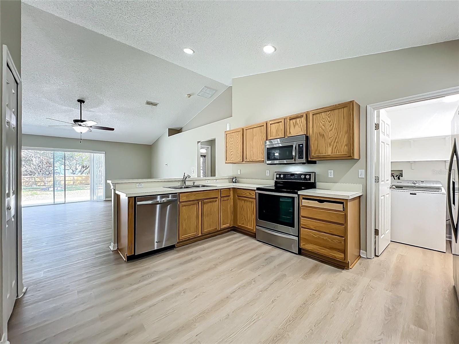 OAK VALLEY PHASE III - Residential