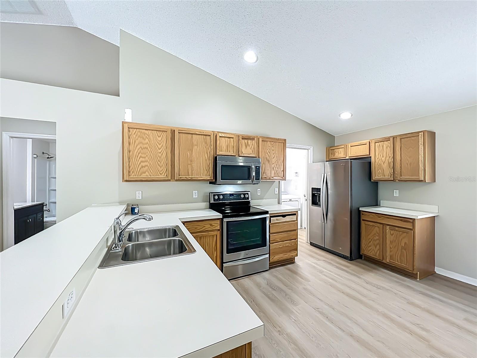 OAK VALLEY PHASE III - Residential