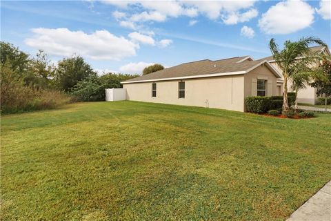 A home in WIMAUMA