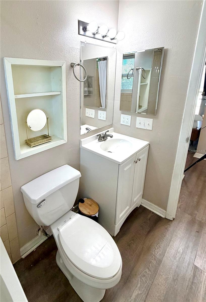 SEVEN SPGS HOMES - Residential