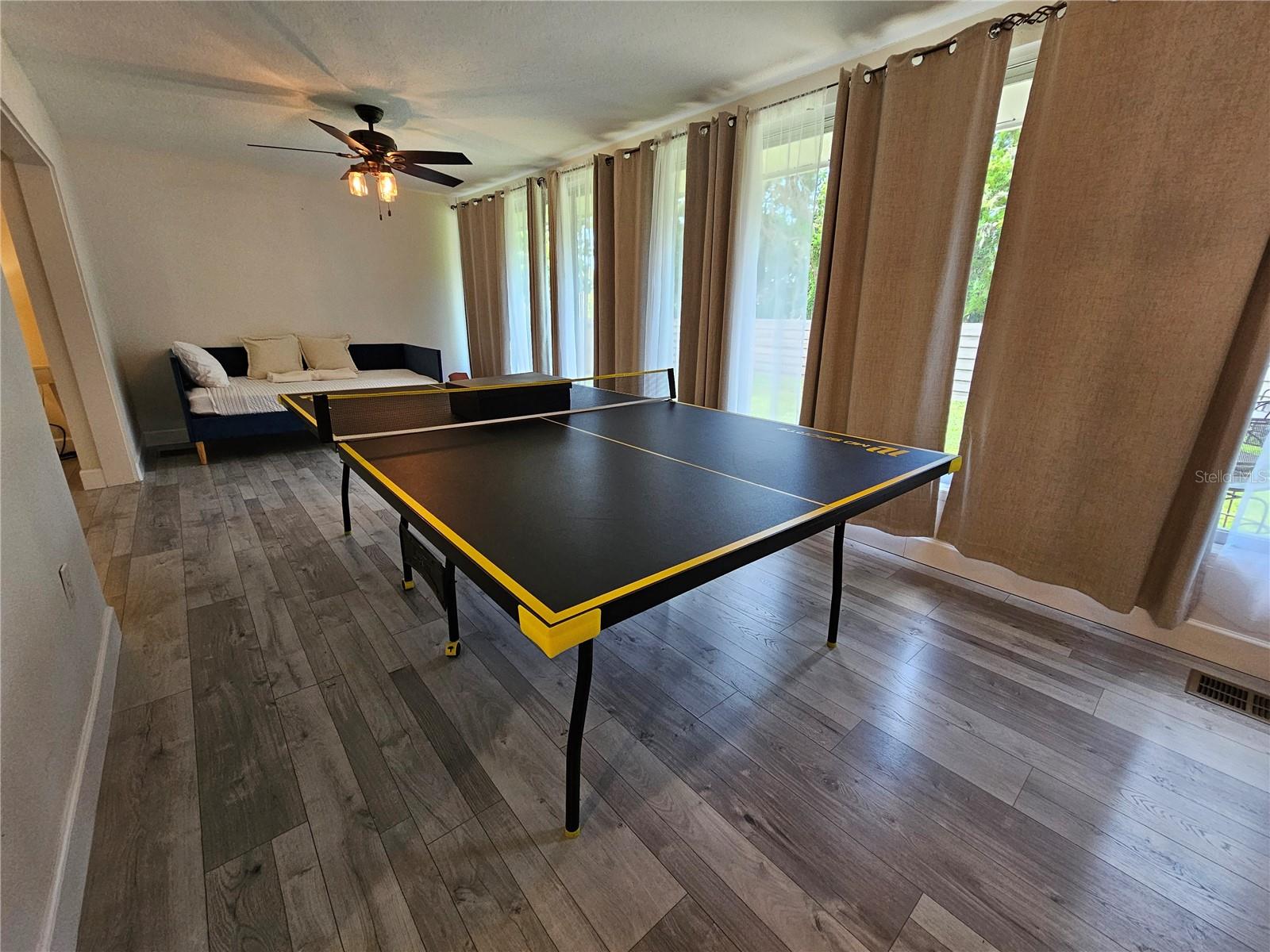 GULF GATE - Residential Lease