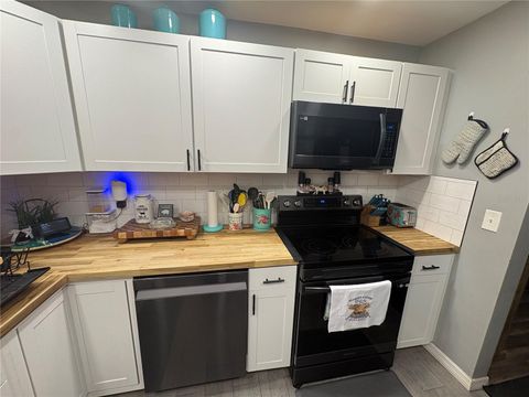 Tiny photo for 9216 N Abbot Drive, Citrus Springs, FL 34434 (MLS # OM728883)