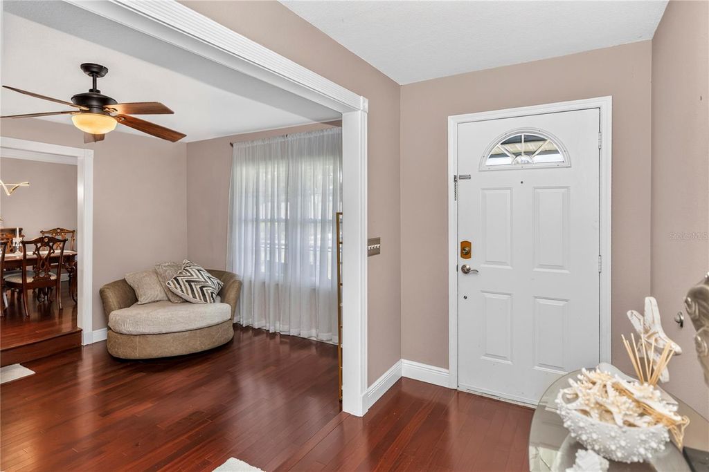Photo of 2031 Tournament Drive, Apopka, FL 32712 (MLS # O6428120)