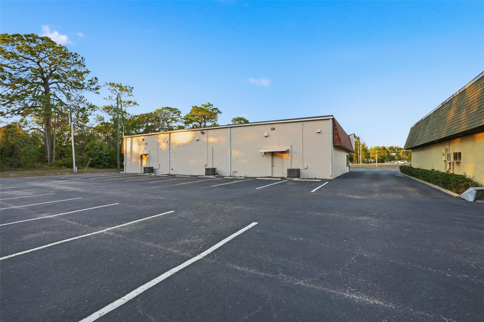 POTTERFIELD GARDEN AC - N - Commercial Sale